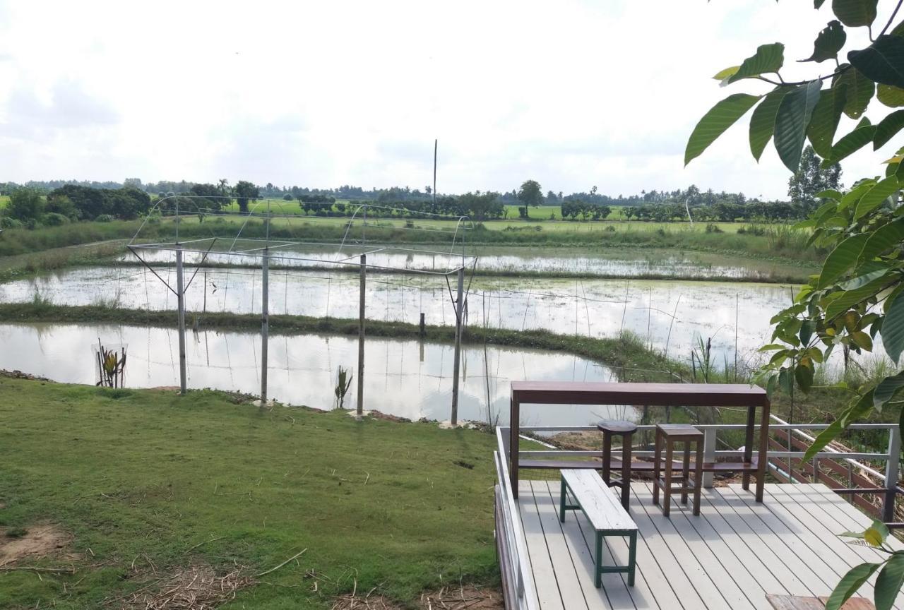 Raina-Suanpa Lung Sood Farmstay Suphan Buri Exterior photo